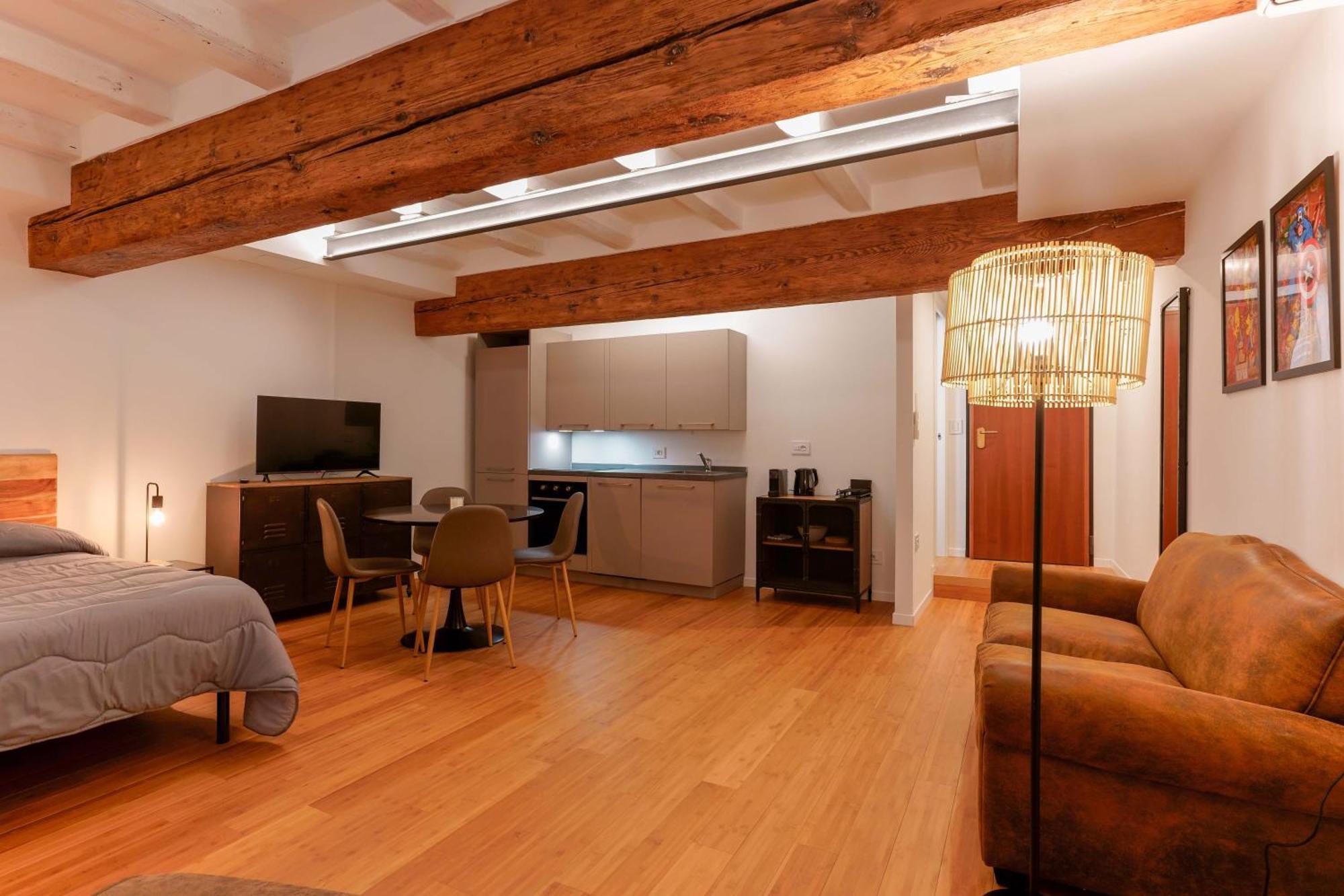 Sette Chiese Apartments By Lesdomus, Bologna